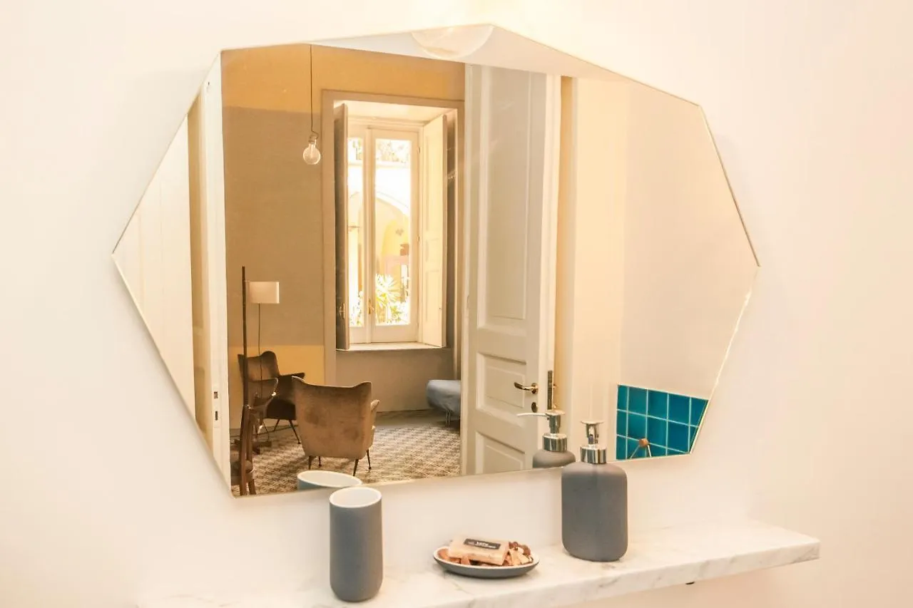 Superotium Bed & Breakfast Naples 2*,