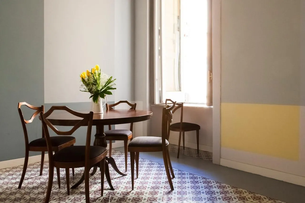 Superotium Bed & Breakfast Naples 2*,  Italy