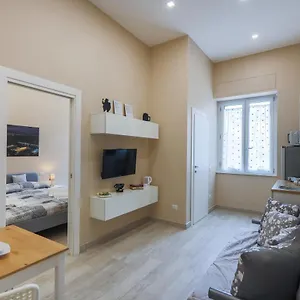 Bed & Breakfast Casa Cavaliere, Naples